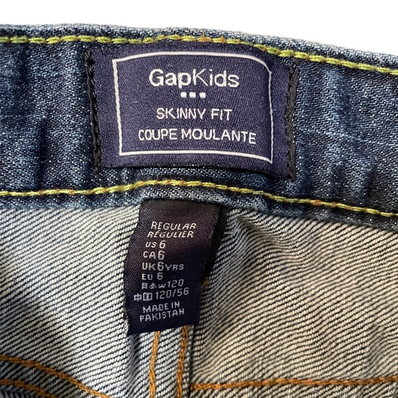 Gap kids jeans - size 6 - Picture 3 of 3